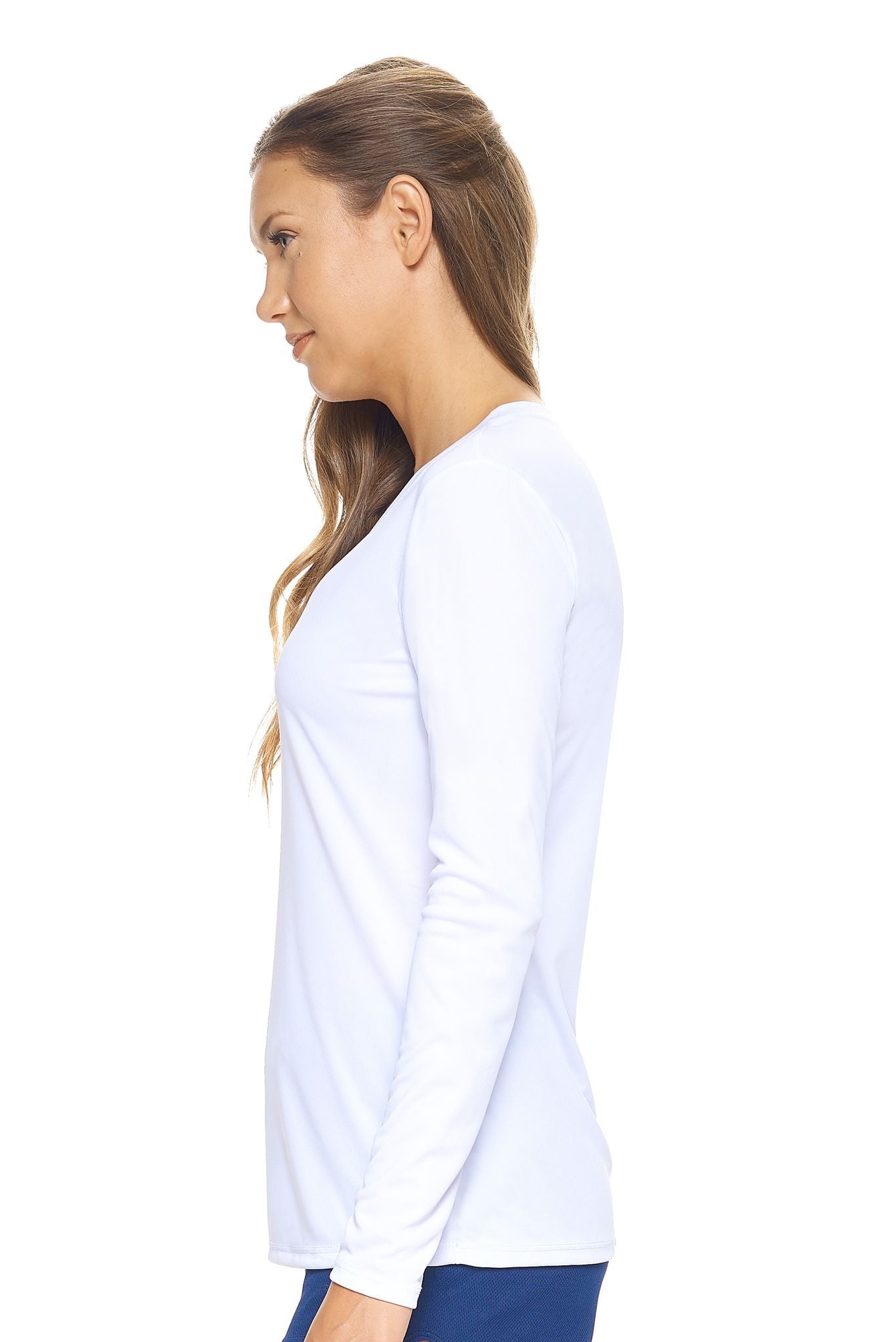 AI302 Women's V-Neck Long Sleeve Expert Tee