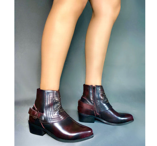 Jully Cherry Western Ankle Boot