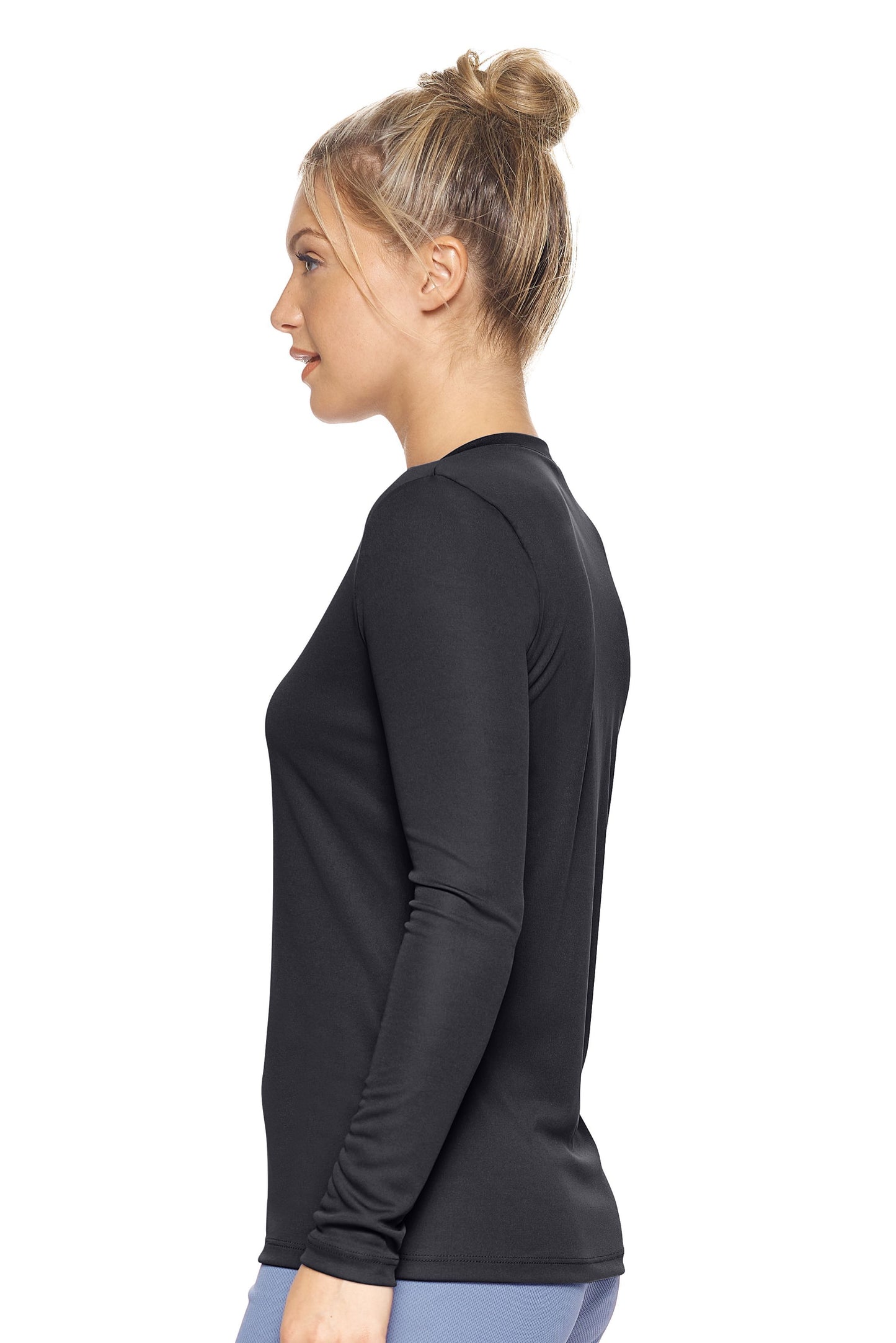 AI302 Women's V-Neck Long Sleeve Expert Tee