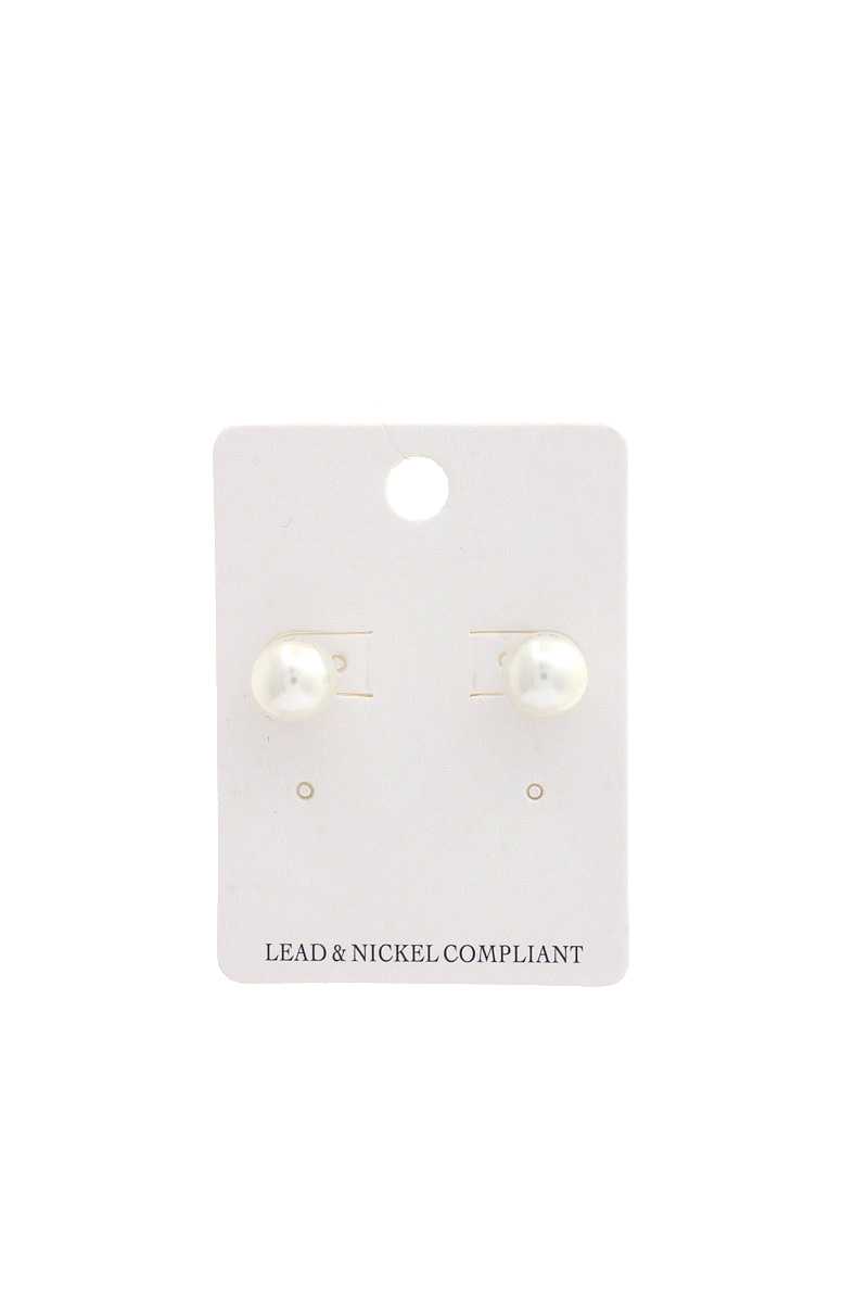 Pearl Stud Earring