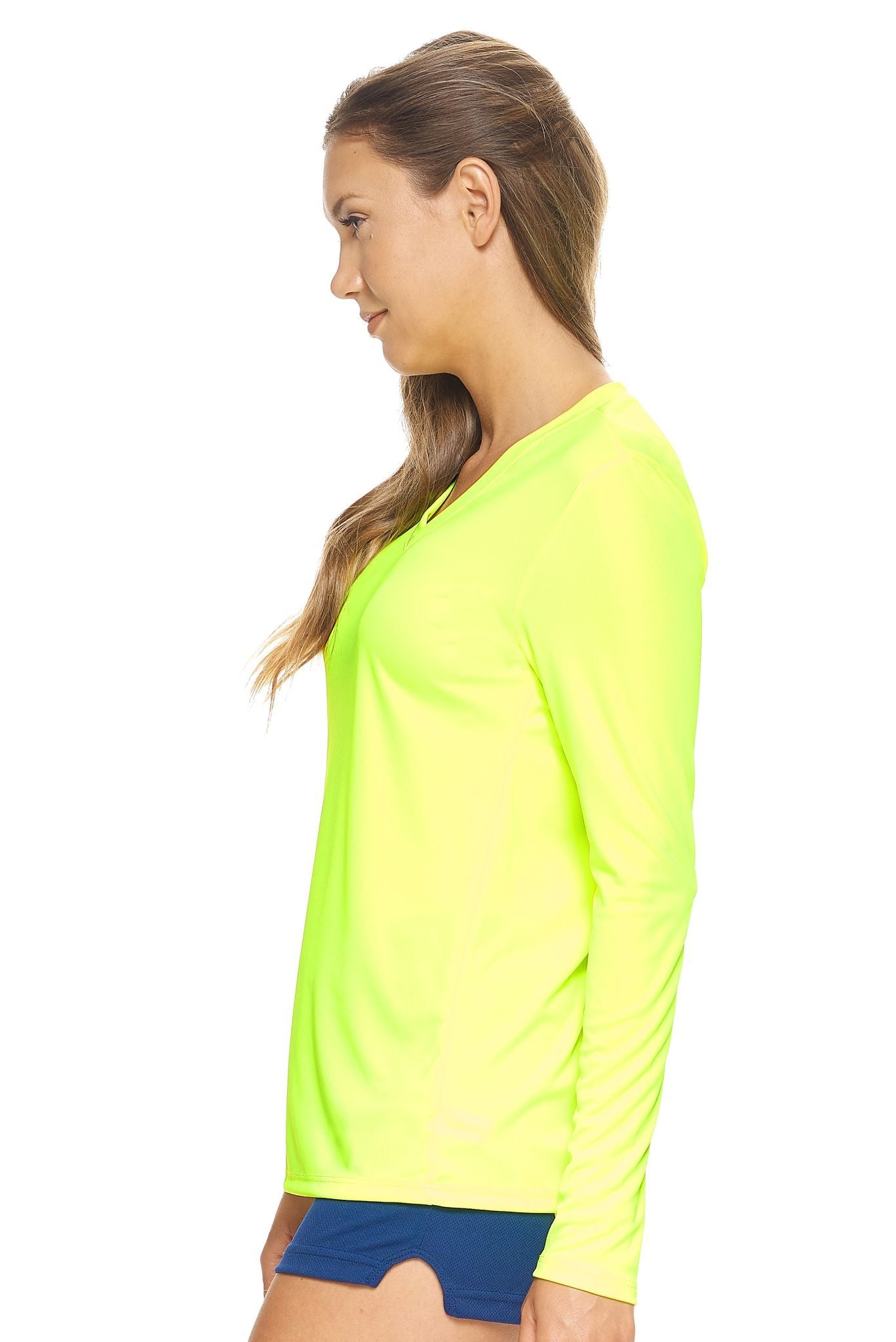 AI302 Women's V-Neck Long Sleeve Expert Tee